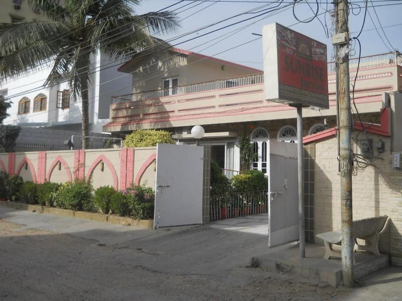 Sunrise Guest House Multan Exterior photo